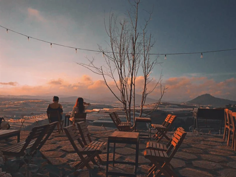 Quán cafe săn mây Đà Lạt