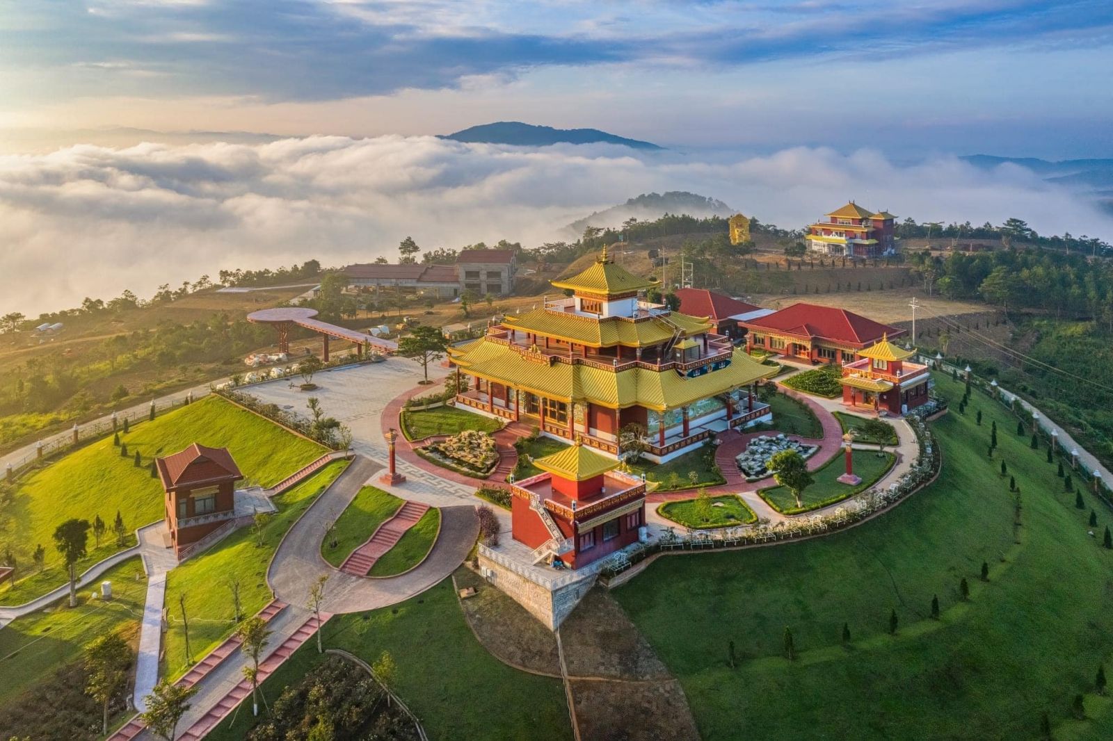 các điểm du lịch đà lạt xa trung tâm