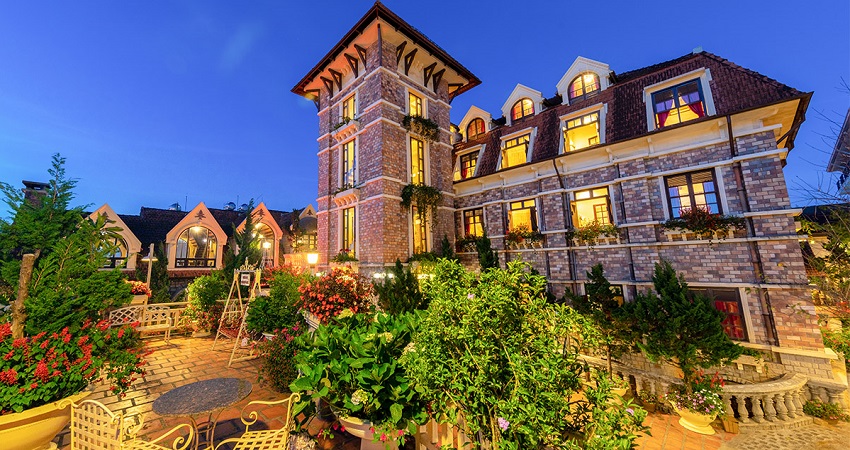 khách sạn 4 sao đà lạt saphir hotel