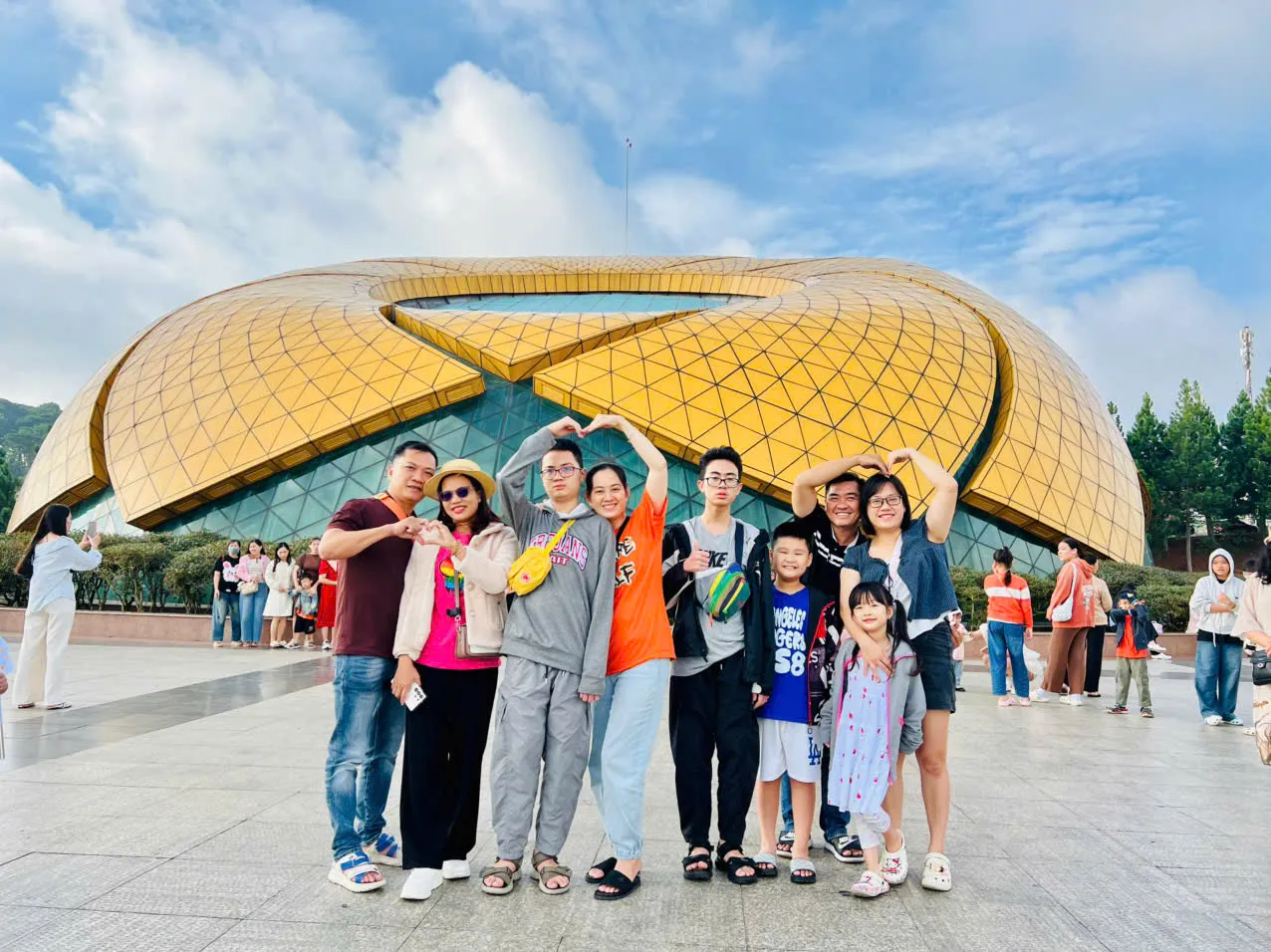 tính chi phí khách sạn đà lạt giá rẻ cho nhóm đông người